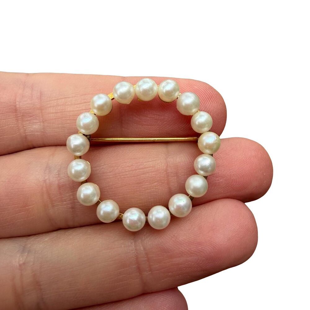 Vintage Jewelry Faux Pearl Round Brooch  Pin